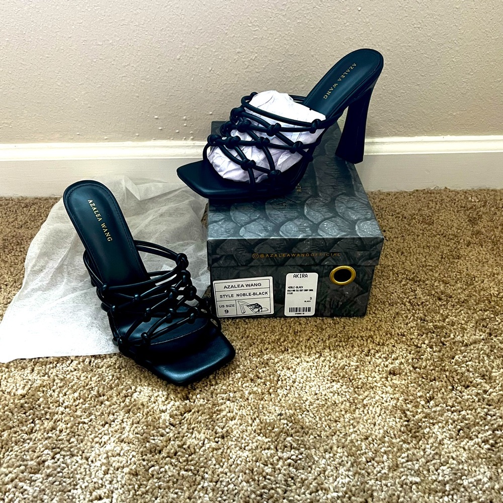 I bought several pair of these comfortable black hill.